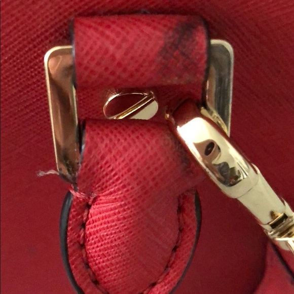 Michael Kors mini satchel ☀️ - Picture 3 of 6